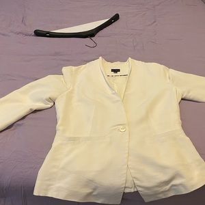 Willi Smith Size Small White Collarless Blazer